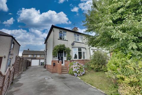 3 bedroom semi-detached house for sale, Priesthorpe Avenue, Stanningley, Pudsey, Leeds,, LS28