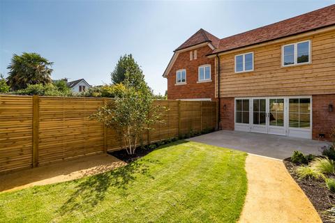 3 bedroom terraced house for sale, 4 Claytons Corner, Birdham