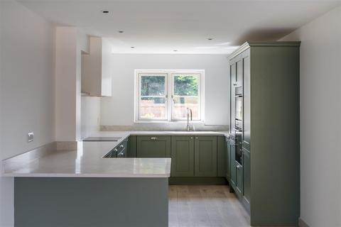 3 bedroom terraced house for sale, 4 Claytons Corner, Birdham