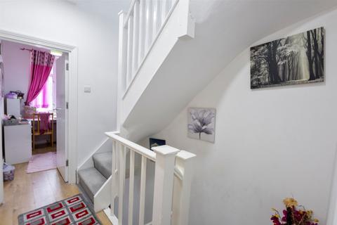 25 Langdon Road, London, E6 2QB