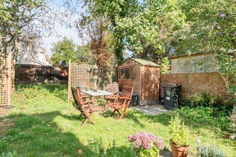 undefined, Whitehorse Lane, London, SE25