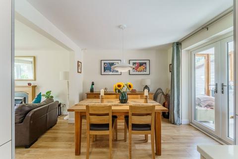 44 Station Road, Wressle, Selby, YO8 6ES