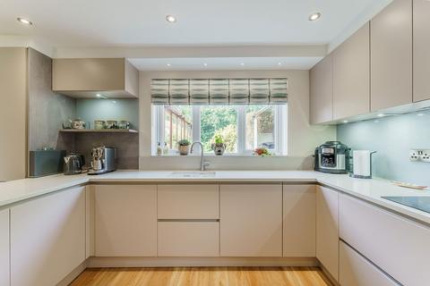 44 Station Road, Wressle, Selby, YO8 6ES