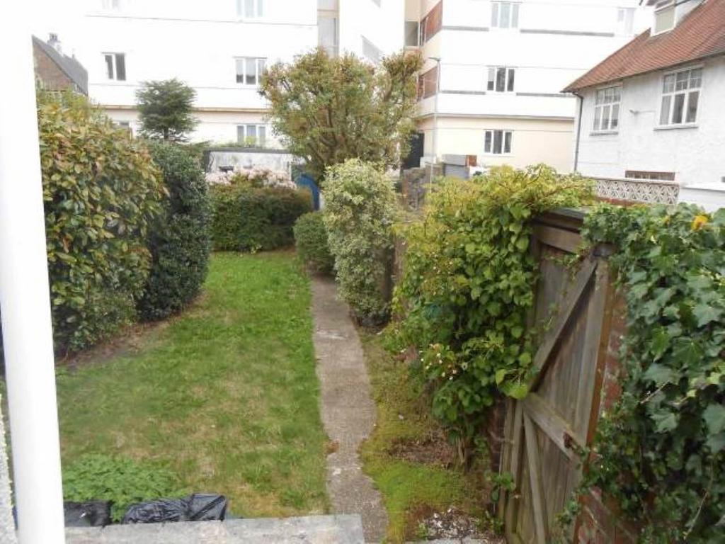 1 le breos avenue ga
