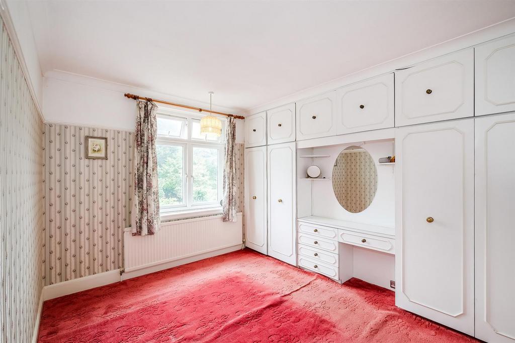 85 Highwood Gardens-7 web.jpg