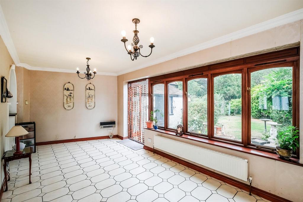 85 Highwood Gardens-22 web.jpg