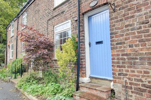 2 bedroom house to rent, East End, Beverley