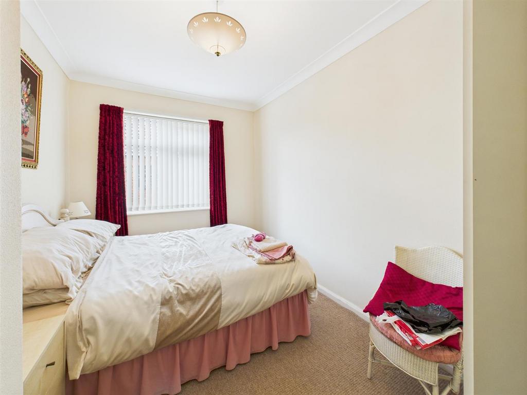 Bedroom: