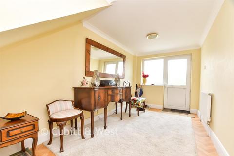 5 bedroom detached house for sale, Boxhill Road, Tadworth, Surrey