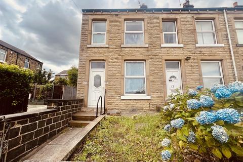 2 bedroom end of terrace house for sale, George Street, Huddersfield HD4