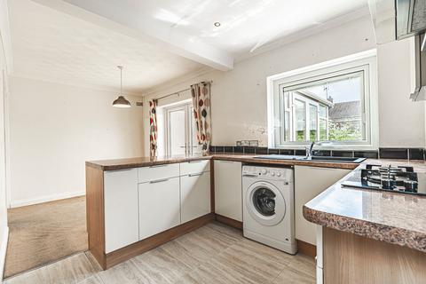 2 Oakfield Crescent, Tonteg, Pontypridd, CF38 1NG