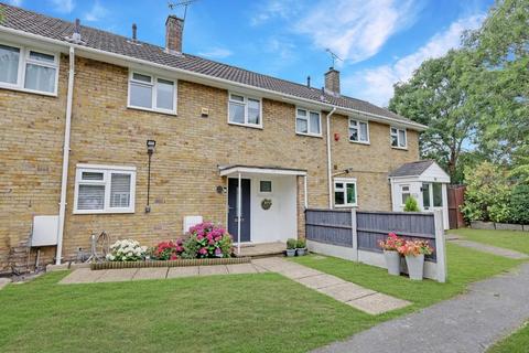 15 Battleswick, Basildon, SS14 3JZ