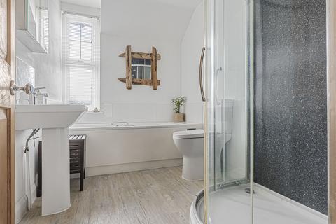 17 Commonside, Keston, BR2 6BP