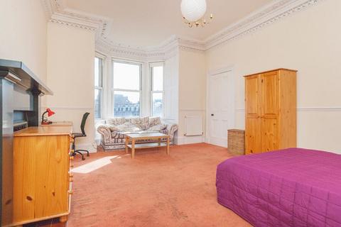 undefined, 1880L – East Preston Street, Edinburgh, EH8 9QA