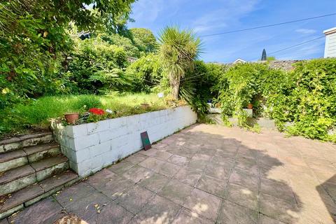 3 bedroom end of terrace house for sale, Lleyn Street, Pwllheli