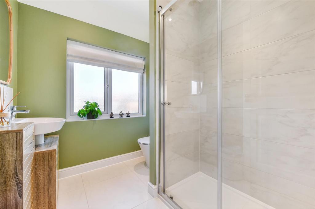 En Suite to Bed 1