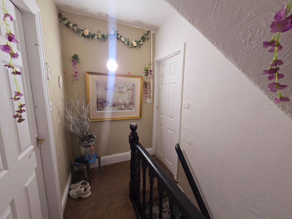Photograph 7