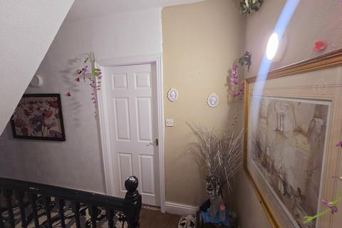 undefined, Evelyn Avenue, Bradford, BD3