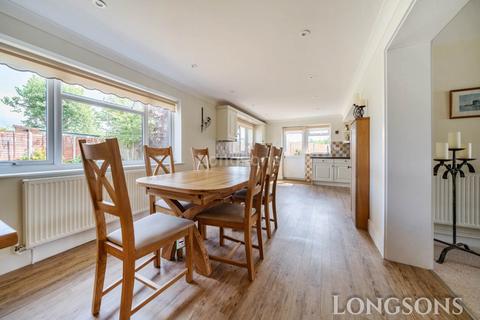 2 Bengeys Road, Necton, Swaffham, PE37 8LZ