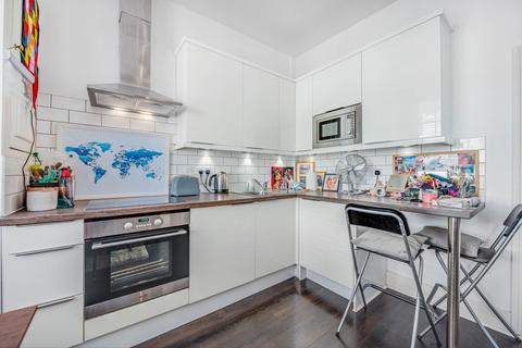 1 bedroom flat to rent, Warren Street, Fitzrovia, London, W1T