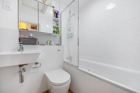 1 bedroom flat to rent, Warren Street, Fitzrovia, London, W1T