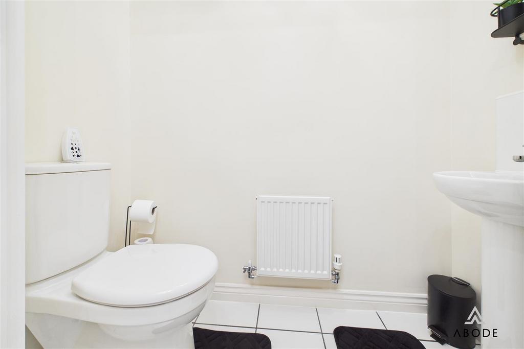 CAM01882 G0-PR0114-STILL004.jpg