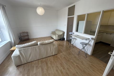 undefined, Broad Street, Staple Hill BS16