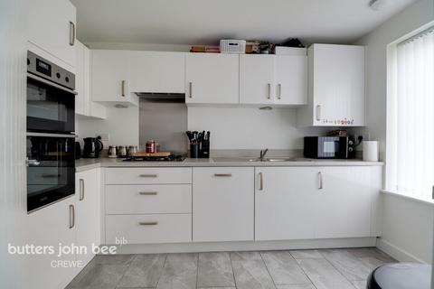 3 bedroom semi-detached house for sale, Randalls Drive, Crewe