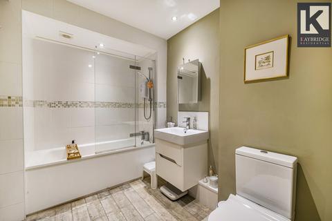 4 bedroom semi-detached house for sale, Elm Road, Epsom, KT17
