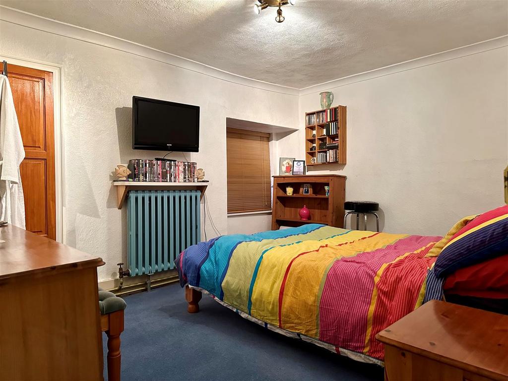 Bedroom Three.jpg