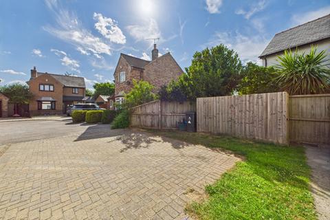 undefined, Malt House Close, Alvington, GL15 6FD