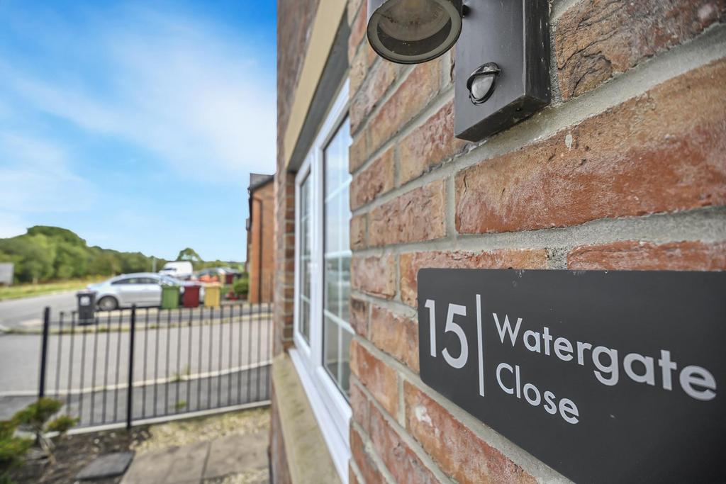 15 Watergate Close, Westhoughton, Bolton, Lancashi