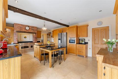 5 bedroom detached house for sale, Park Lane, Rossett, Wrexham