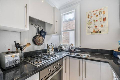 2 bedroom flat for sale, Fulham Park Studios, Parsons Green, London, SW6