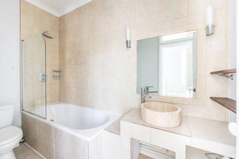 2 bedroom flat for sale, Fulham Park Studios, Parsons Green, London, SW6