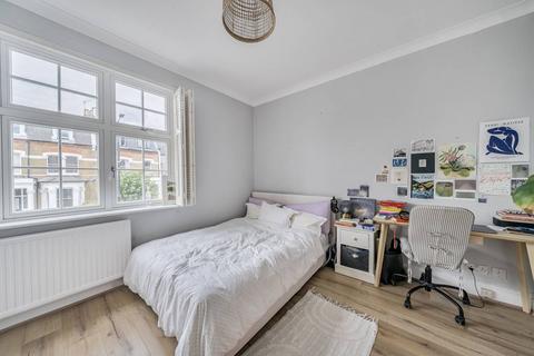 2 bedroom flat for sale, Fulham Park Studios, Parsons Green, London, SW6