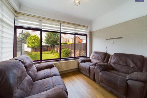 11 Windermere Road, Blackpool, FY4 2BX