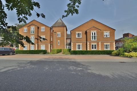 2 bedroom flat for sale, Robins Hill, St Johns Road, Hitchin