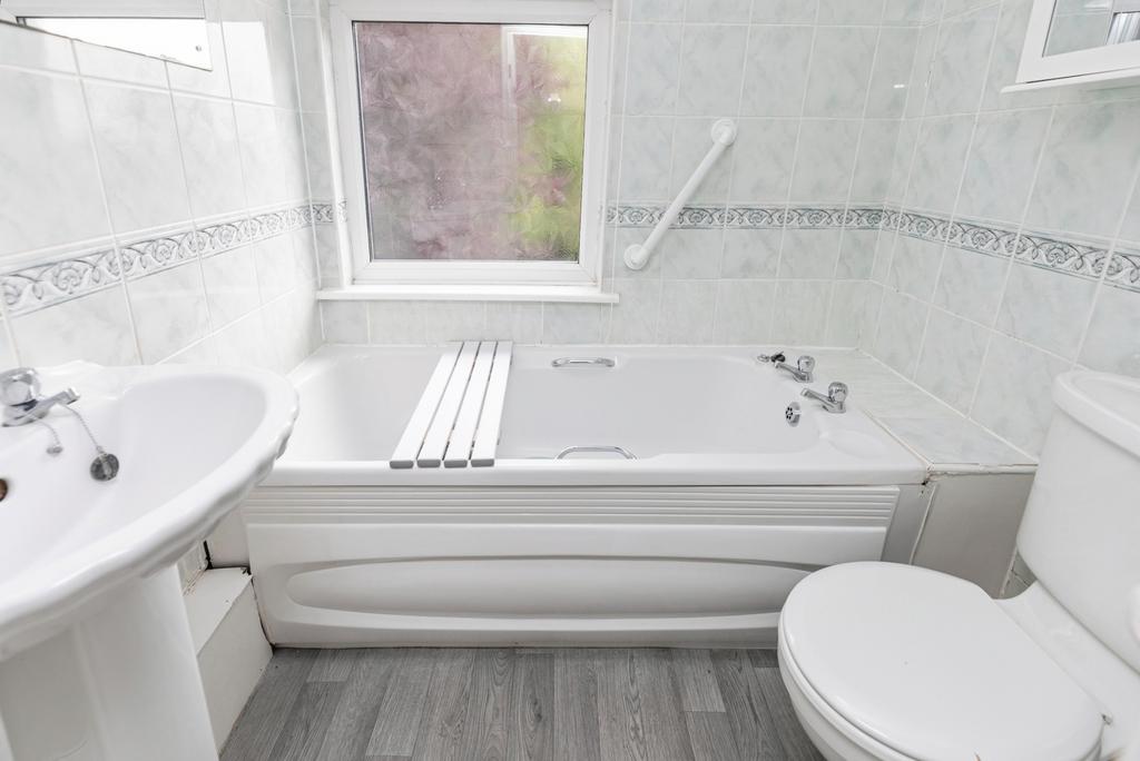 Bathroom/W.C.