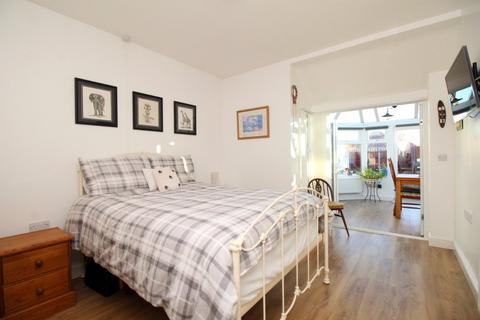 undefined, Eaton Avenue, Denbighshire LL18