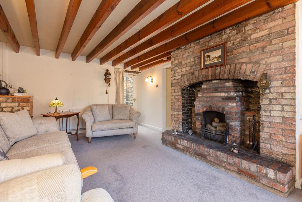 Swallows Cottage Sitting Room-3.jpg