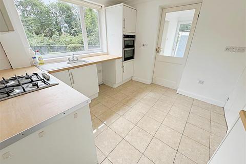 6 Ludgate Close, Waltham, Grimsby, DN37 0LX