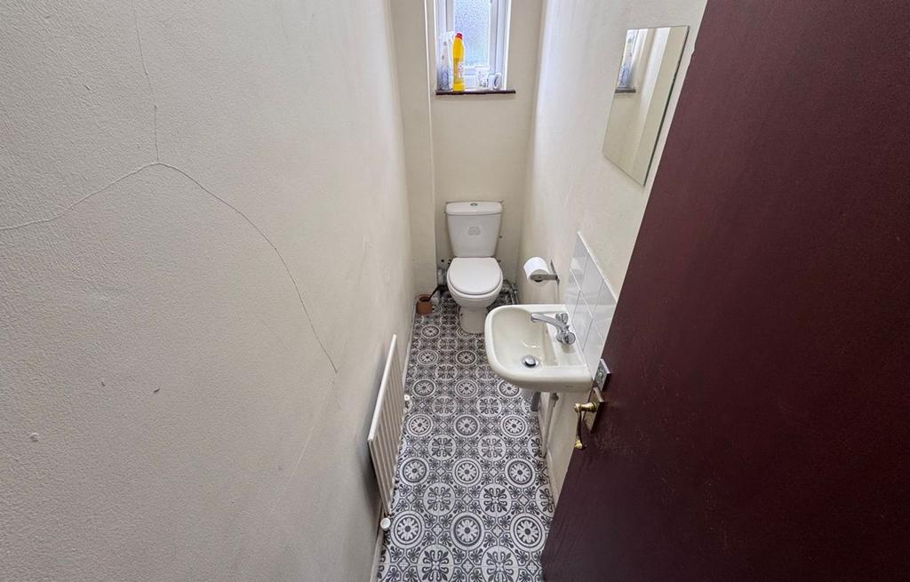 Communal WC 3