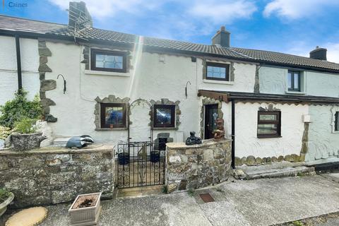 Rees Row, Bryncethin, Bridgend County. CF32 9TR
