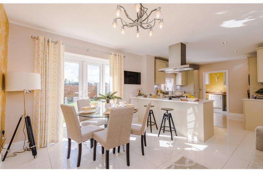 Dining - Newbury - Hazelfields