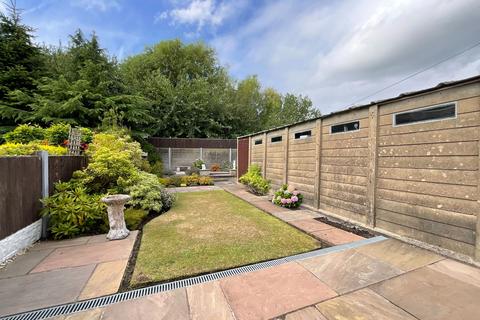 4 bedroom semi-detached house for sale, Merlewood Avenue, Southport PR9