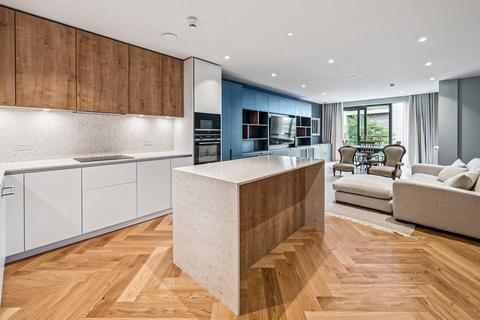 2 bedroom apartment to rent, St James Place, Edinburgh, Midlothian