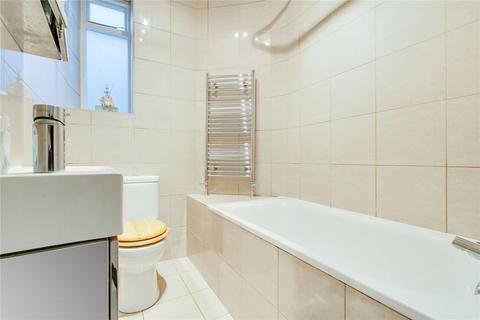 2 bedroom flat to rent, Hackford Road, London SW9