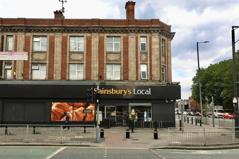 undefined, Clough Road, Hull