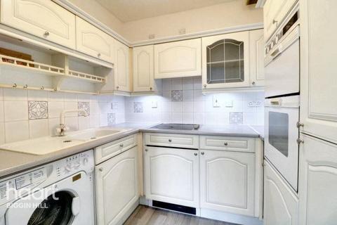 2 bedroom retirement property for sale, Main Road, Biggin Hill